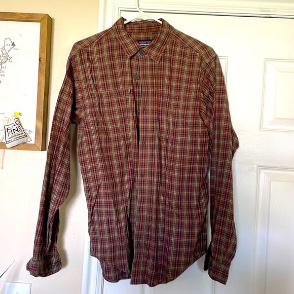 Organic Cotton Button Down Patagonia size medium m plaid design - Picture 1 of 2